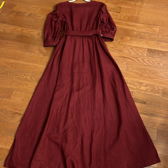 Burgundy Maxi Linen Dress - Picture 12 of 12
